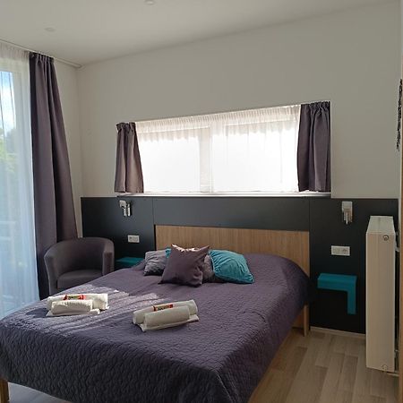 Ujhely Apartmanhaz Siófok Kültér fotó