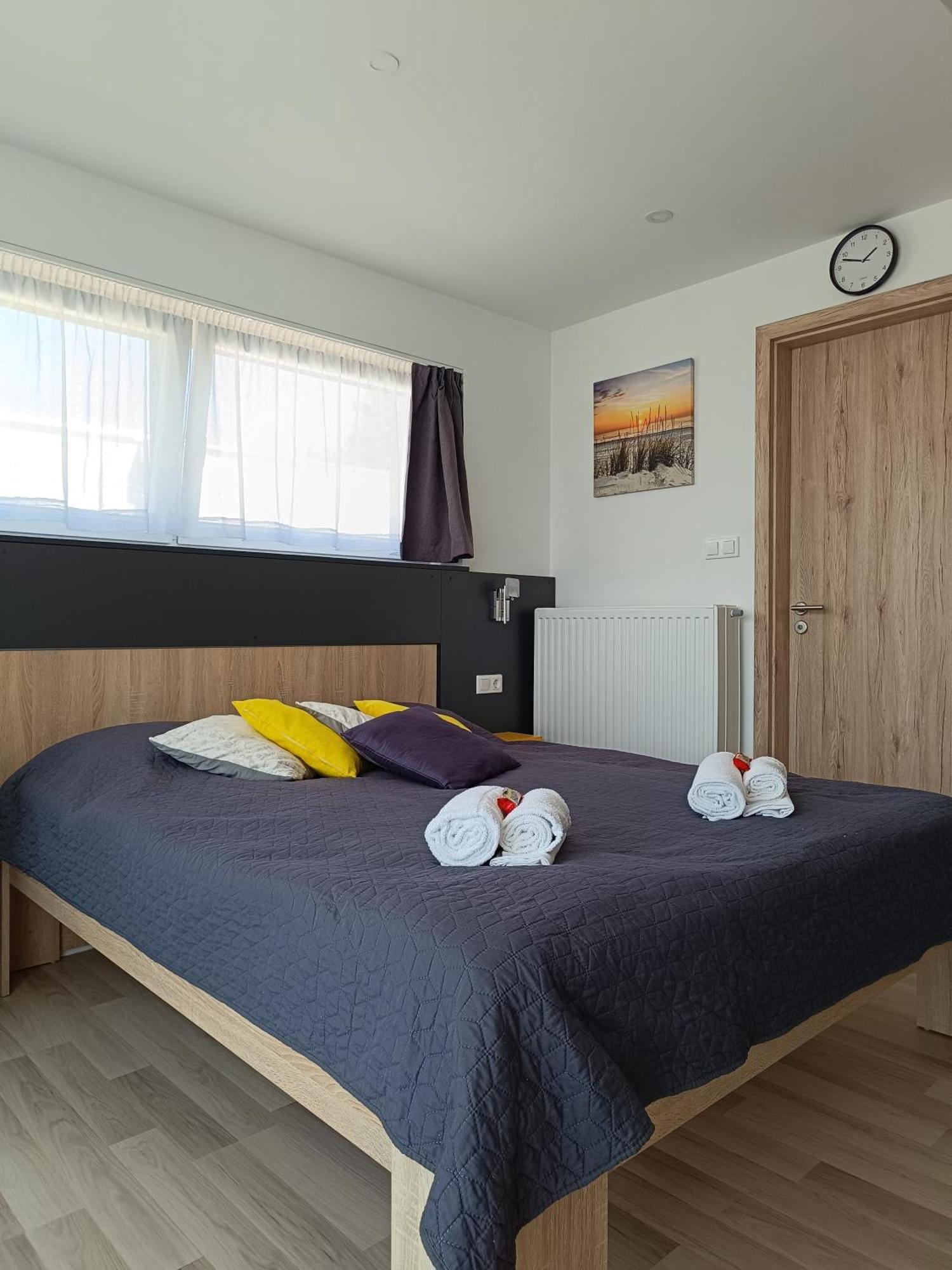 Ujhely Apartmanhaz Siófok Kültér fotó
