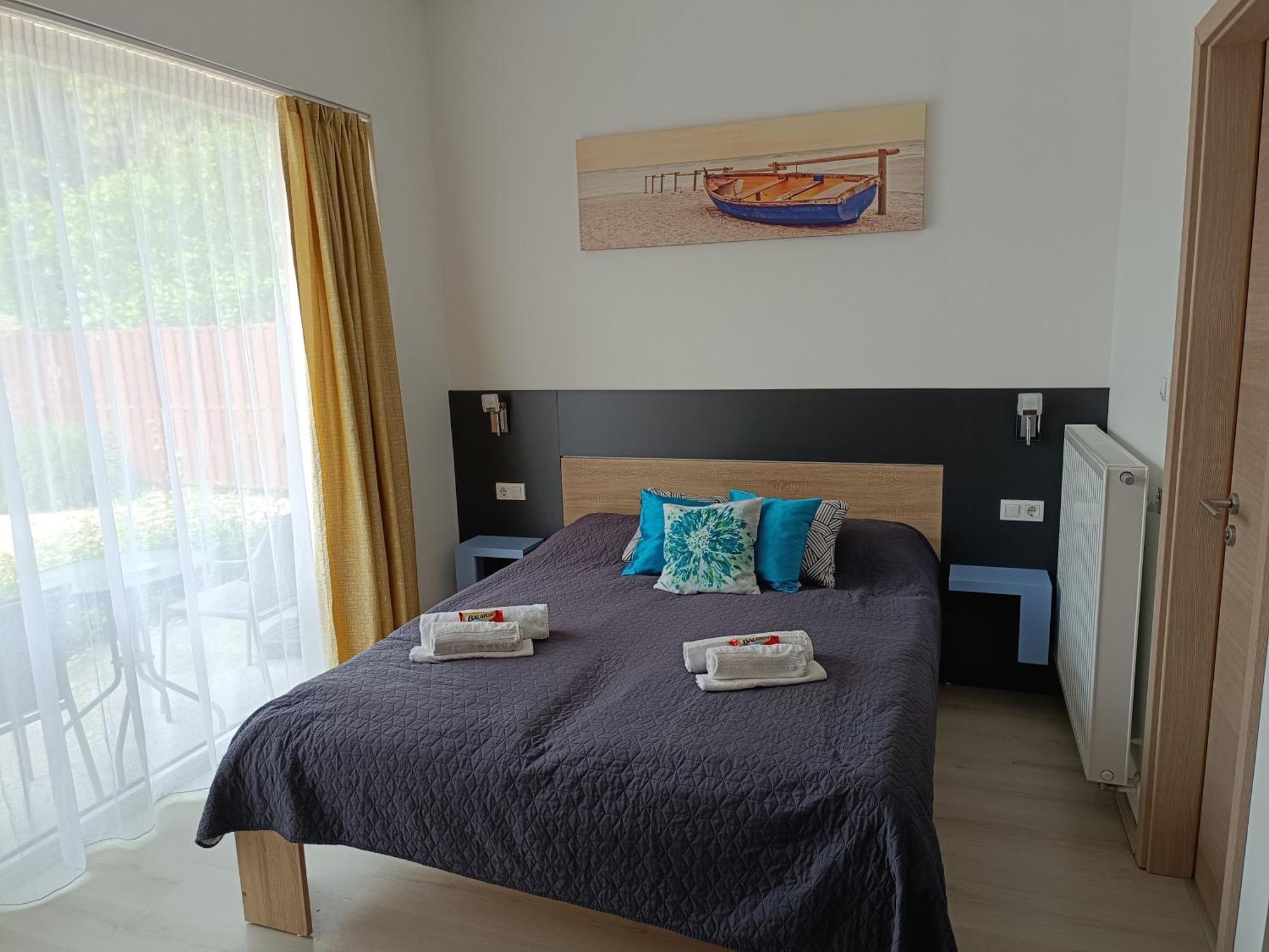 Ujhely Apartmanhaz Siófok Kültér fotó
