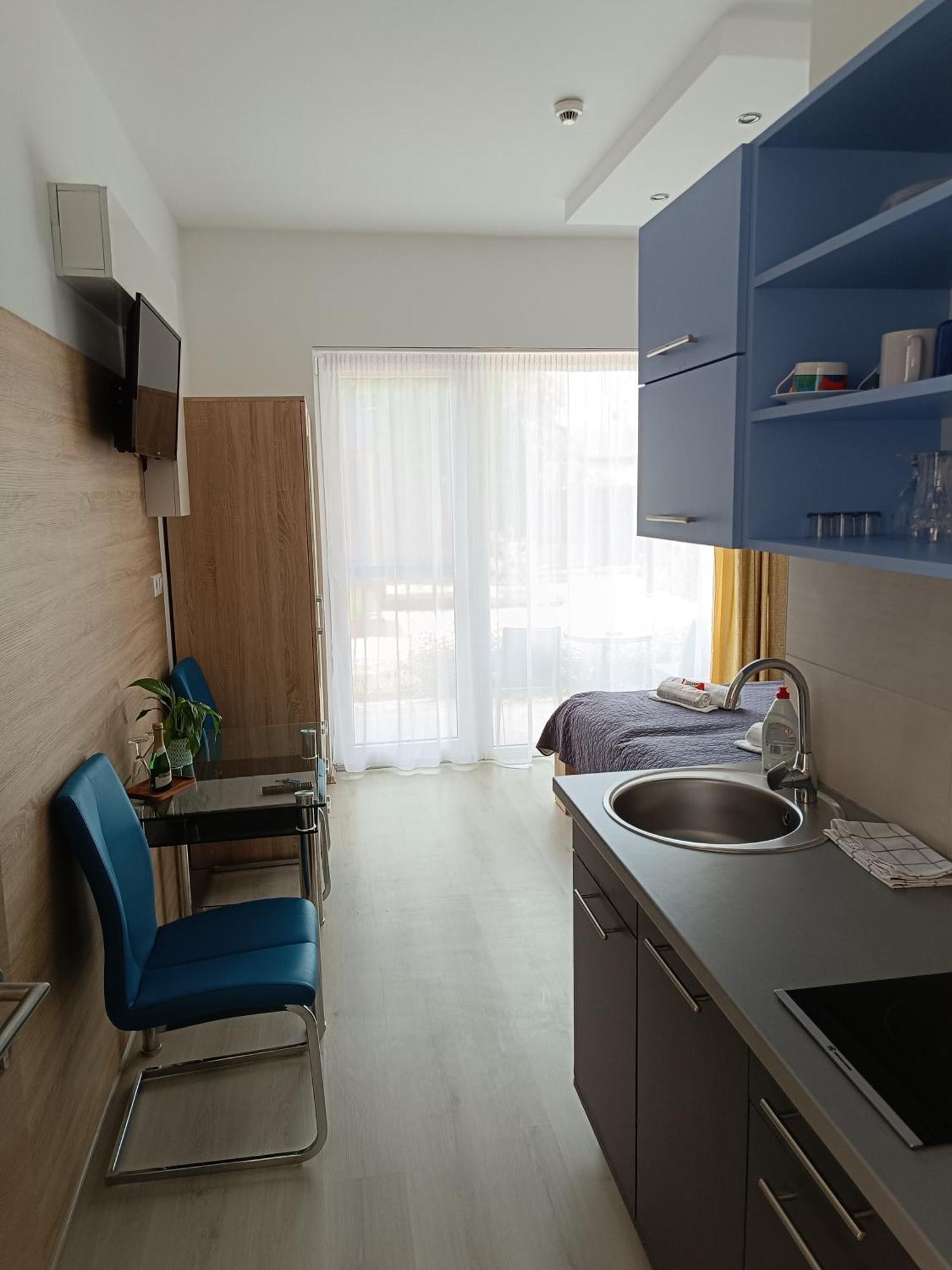Ujhely Apartmanhaz Siófok Kültér fotó
