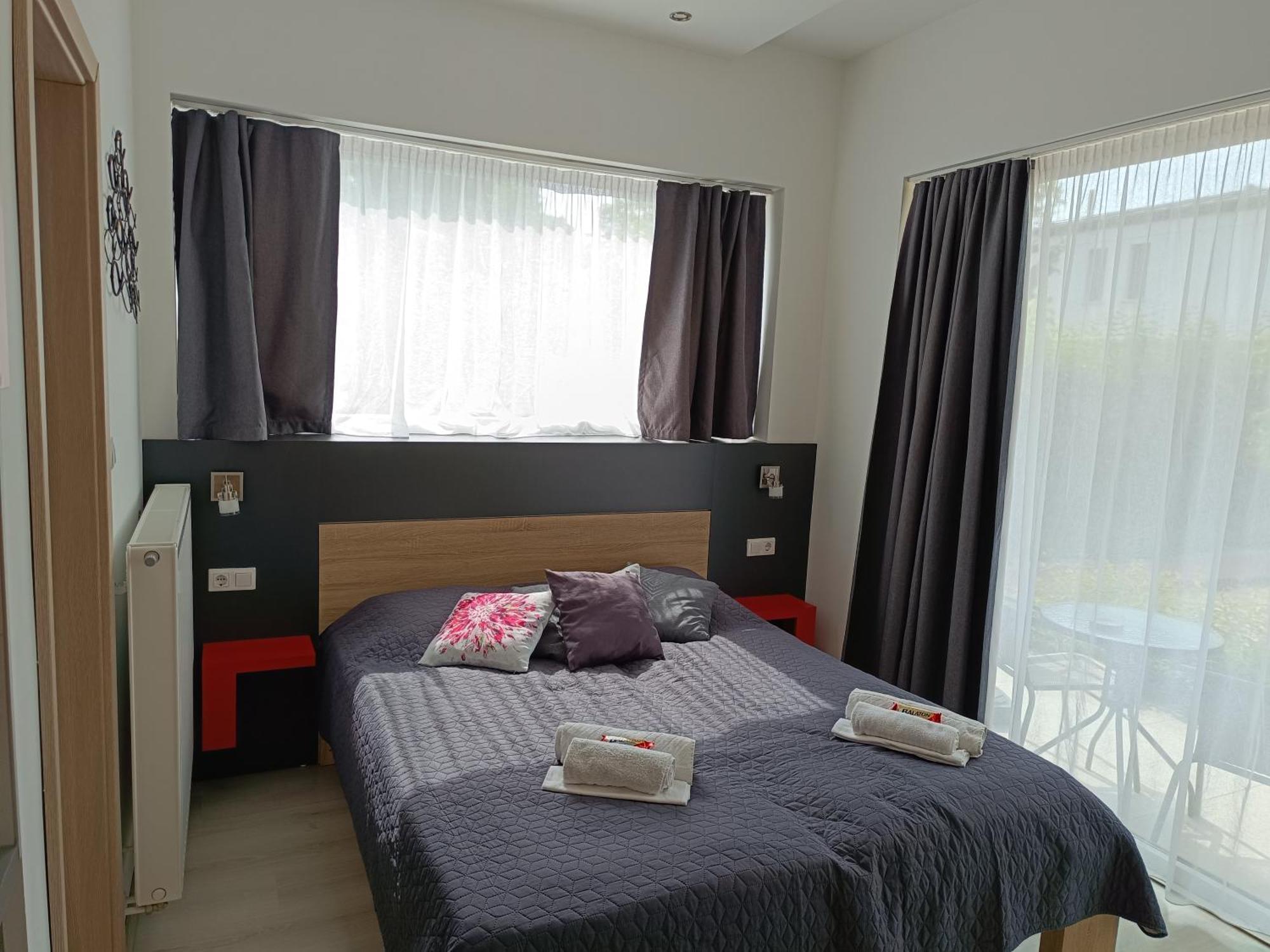Ujhely Apartmanhaz Siófok Kültér fotó